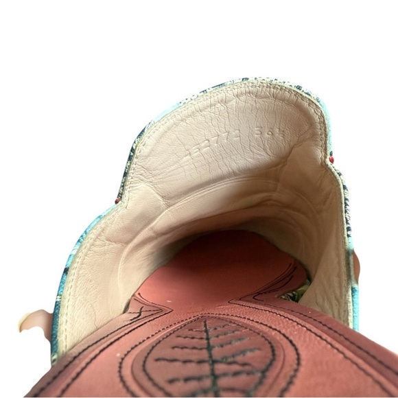 GUCCI Supreme Monogram Blooms Princetown Slippers 40 Beige Blue Navy Hibiscus - Picture 12 of 16